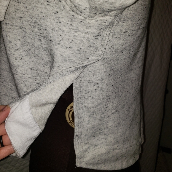 Adidas crop sweater - Picture 6 of 13